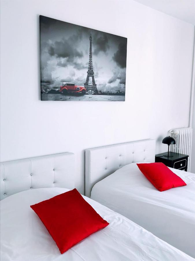 Luxe Eiffel Tower And Seine River Leilighet Paris Eksteriør bilde